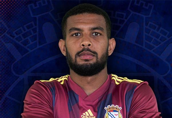Morre jogador brasileiro que sofreu parada cardíaca durante partida em Portugal(Imagem:Reprodução)