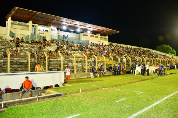 Poder Legislativo participa de abertura da Copa Floriano(Imagem:CMF)