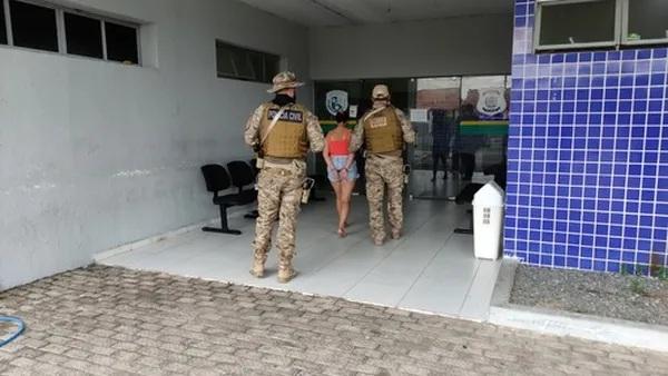  Polícia prende sete homens e três mulheres durante operação no Litoral do Piauí.(Imagem:TV Clube )