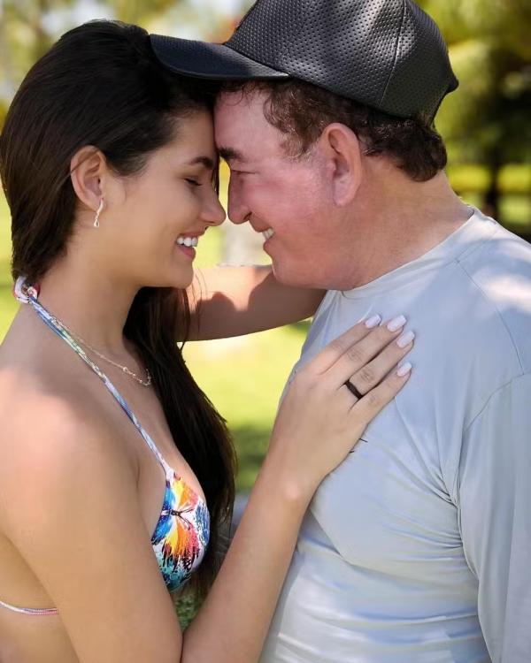 Amado Batista e Calita Franciele  (Imagem:Reprodução/Instagram)