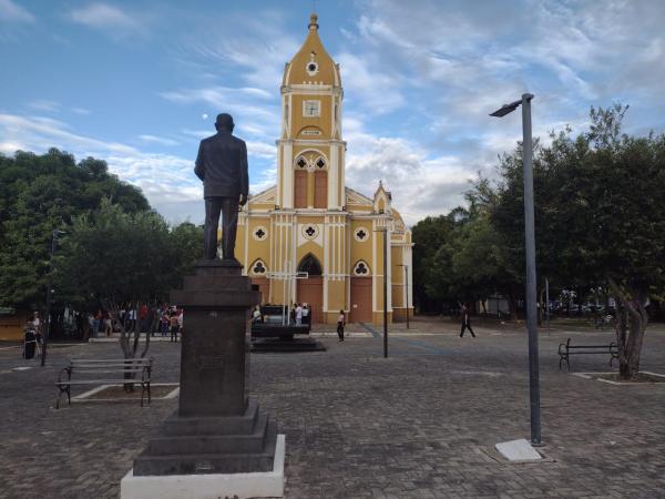 Igreja Matriz São Pedro de Alcântara(Imagem:FlorianoNews)