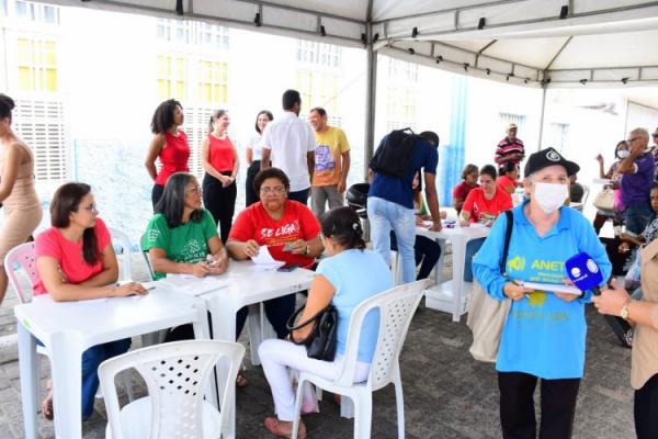 Prefeitura de Floriano inicia ações do Dezembro Vermelho no Dia Mundial de Luta contra a AIDS(Imagem:Secom)