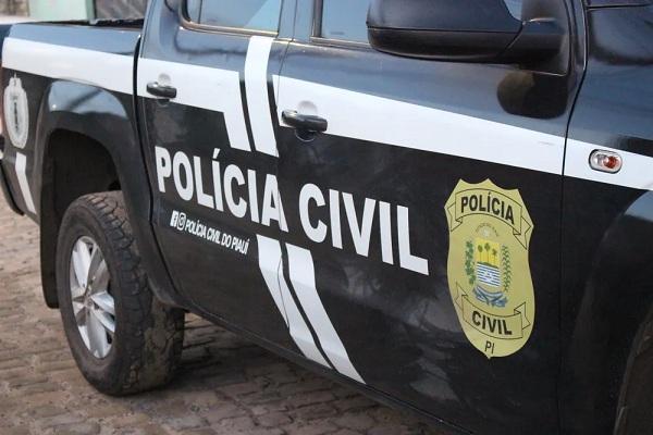 Polícia Civil cumpriu mandado de busca e apreensão contra adolescente.(Imagem:Laura Moura /g1)