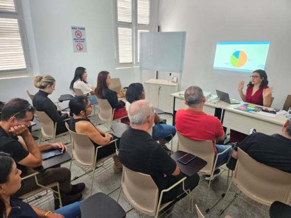 Prefeitura de Floriano promove oficina técnica para construção do Plano de Coleta Seletiva Municipal.(Imagem:Secom)