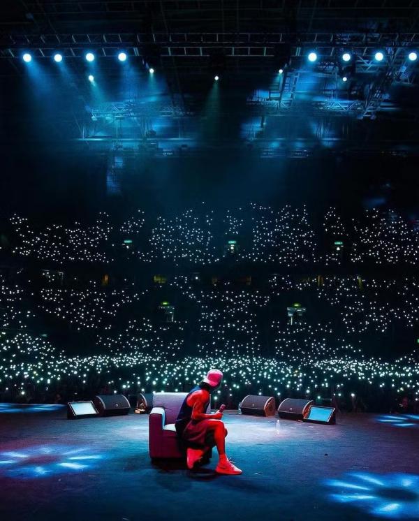 Após dois anos de pausa, Whindersson Nunes divulga novo show de Stand-up; estreia acontece em Teresina.(Imagem:Reprodução)