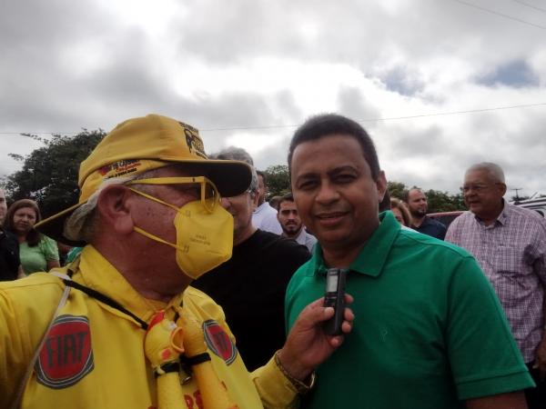 Deputado federal Dr. Francisco Costa participa de entregas e visitas em Floriano junto com o governador Rafael Fonteles.(Imagem:FlorianoNews)