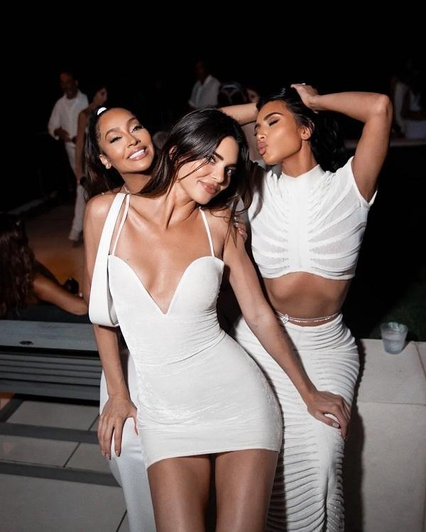 Kim Kardashian na festa de Michael Rubin.(Imagem:Reprodução/Instagram)