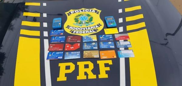 Polícia investiga homem e mulher suspeitos de golpes com cartões de crédito no Piauí, Ceará e Pernambuco.(Imagem:Reprodução/PMPI)