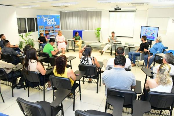 Prefeitura de Floriano promove roda de conversa em alusão ao Dia do Turismo e do Turismólogo.(Imagem:Secom)