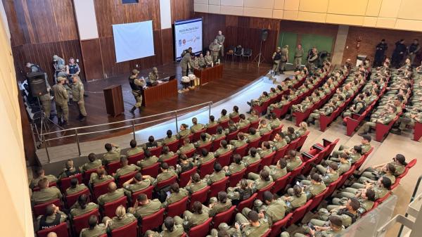 Cerim&ocirc;nia em Teresina marcou o encerramento do est&aacute;gio operacional.(Imagem:Ascom PM-PI)