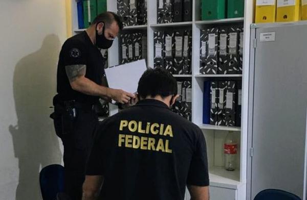 Operação da PF investiga suspeita de superfaturamento na compra de testes para Covid-19 e cumpre mandados em Picos.(Imagem:Divulgação/PF)