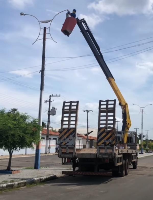 Prefeitura de Barão de Grajaú realiza manutenção e reparos na iluminação pública do município(Imagem:Reprodução)