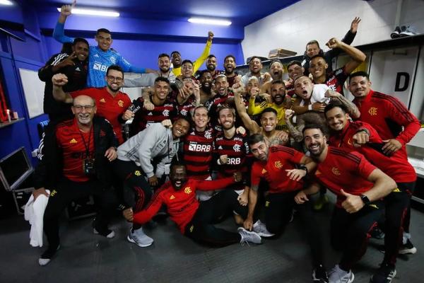 Time do Flamengo após vitória sobre o Vélez.(Imagem:Flamengo)