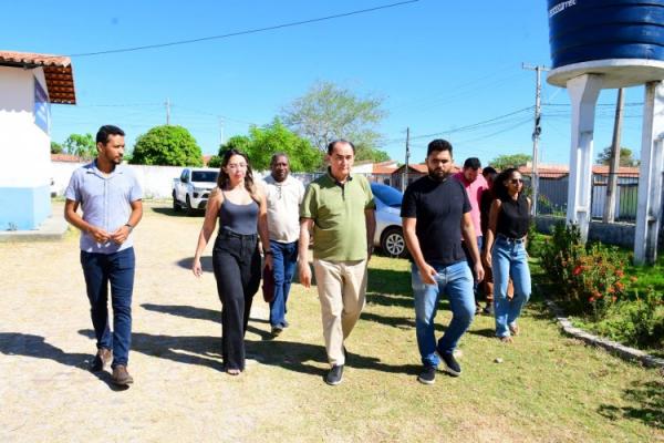 Prefeito Antônio Reis visita o Centro de Zoonoses e acompanha avanços no atendimento gratuito a animais(Imagem:Secom)