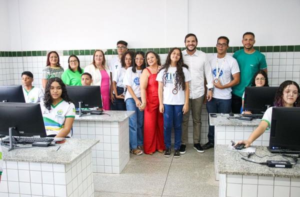 Seduc entrega obras de reforma e ampliação de escola em Inhuma.(Imagem: Divulgação)