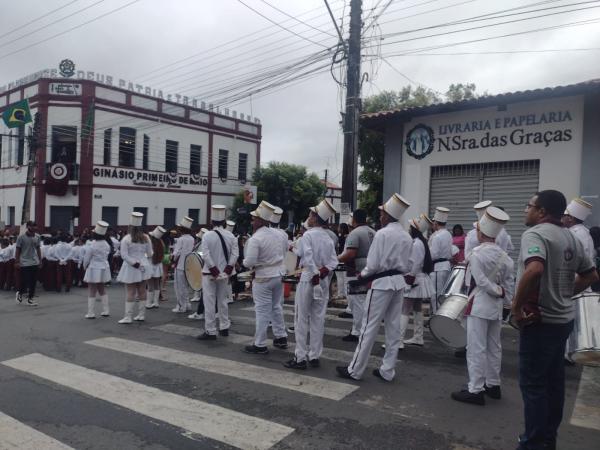Ginásio Primeiro de Maio celebra 68 anos com desfile marcante pelas ruas de Floriano(Imagem:FlorianoNews)