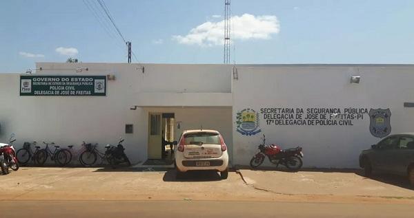 Polícia Civil de José de Freitas realizou a prisão do suspeito.(Imagem:Jarbas Lima/ Polícia Civil)