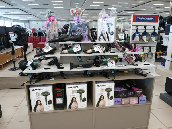 Setor de móveis e eletro do Armazém Paraíba de Floriano oferece grandes ofertas na Semana das Mães(Imagem:FlorianoNews)