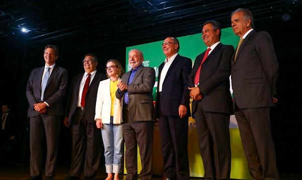 Lula anuncia cinco ministros do futuro governo.(Imagem:Marcelo Camargo/Agência Brasil)