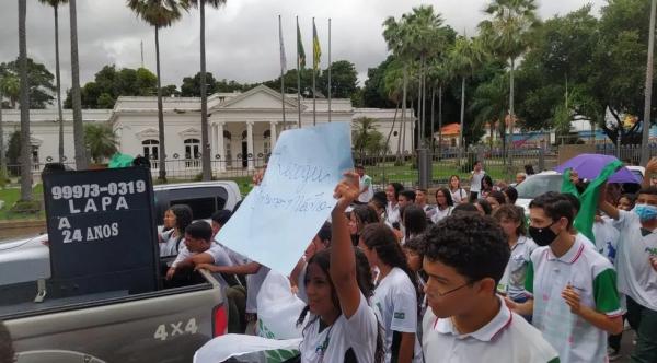 Estudantes de Teresina protestam contra o Novo Ensino Médio e pedem revogação.(Imagem:Andrê Nascimento/g1)