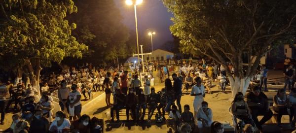 Fiéis participam do encerramento do tradicional festejo de Nossa Senhora da Guia(Imagem:FlorianoNews)