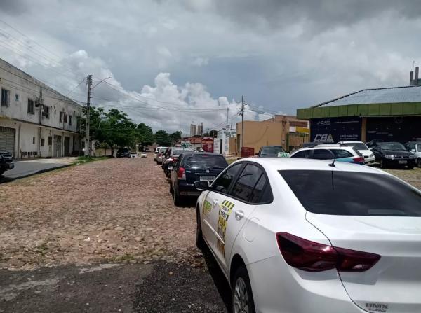 Condutores formam fila em posto com gasolina a R$ 6,78 em Teresina; preço pode chegar a R$ 8.(Imagem:Antônio Fernandes/Arquivo pessoal)