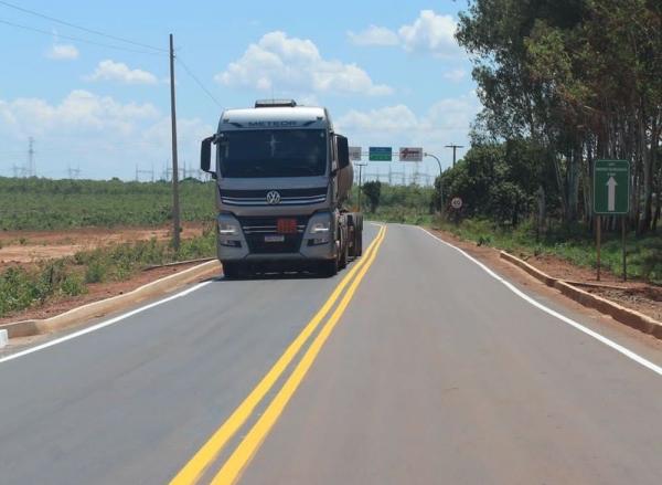 As frentes de serviço contemplaram as PIs 247 e 392. Somente em restauração de segmentos, as equipes de engenharia do DER atuaram em 81,51 km de extensão.(Imagem:Divulgação)