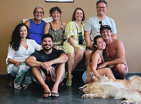  As famílias de Larissa Manoela e André Luiz Frambach já se conheceram.(Imagem:Reprodução/Instagram )