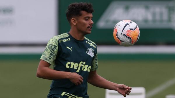 Gustavo Scarpa, meia-atacante do Palmeiras, na Academia.(Imagem:Cesar Greco / Ag. Palmeiras)