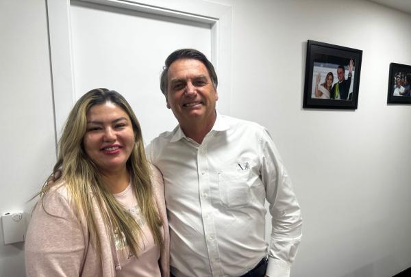 Jair Bolsonaro e Samanta Cavalca(Imagem:Divulgação/ Ascom)