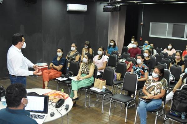 Gestores da SMS de Floriano participam de reunião sobre o Programa Previne Brasil.(Imagem:Secom)