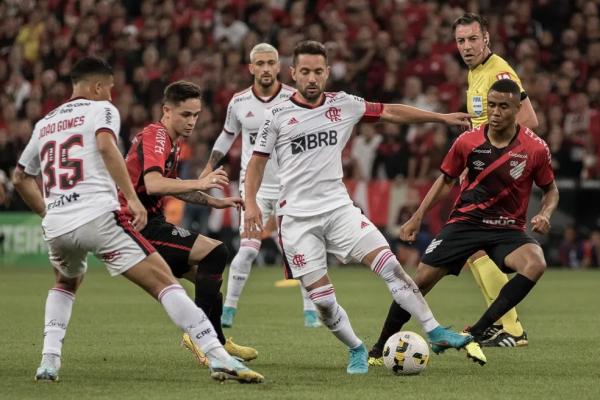 Athletico-PR x Flamengo pela Copa do Brasil 2022.(Imagem:Robson Mafra/AGIF)