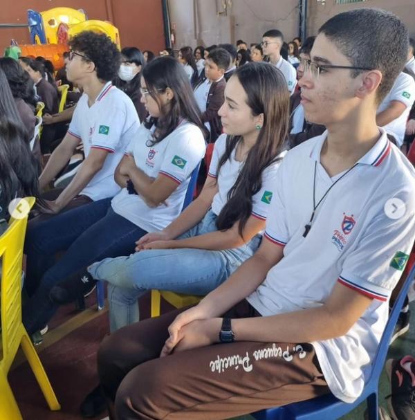 Escola Pequeno Príncipe promove palestra sobre 