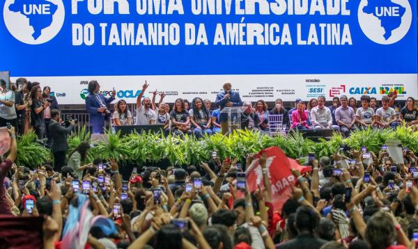Evento estudantil volta a ter a presença de um presidente após 14 anos.(Imagem:Valter Campanato/Agência Brasil)