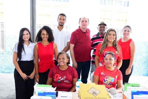 Prefeitura de Floriano inicia ações do Dezembro Vermelho no Dia Mundial de Luta contra a AIDS(Imagem:Secom)