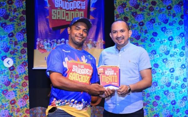Associação das Quadrilhas Juninas de Floriano agradece apoio do vereador Marcony Alisson em evento cultural(Imagem:Reprodução/Instagram)