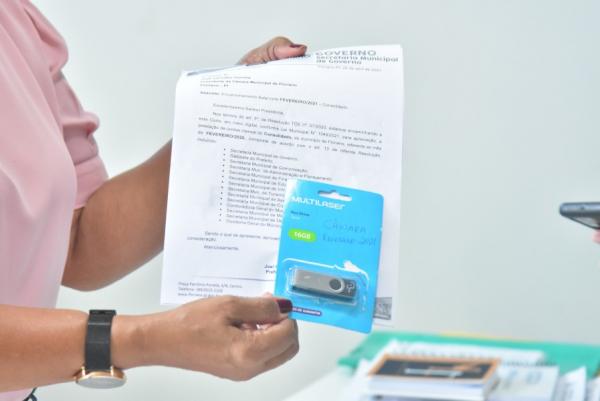 Floriano realiza primeira prestação de contas digital ao Poder Legislativo(Imagem:SECOM)