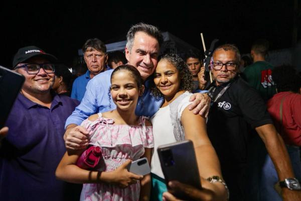  Joel e Ciro apresentam propostas em evento com multid&atilde;o na zona Norte de Teresina(Imagem:Ascom)