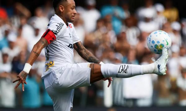 Astro d&aacute; assist&ecirc;ncia 