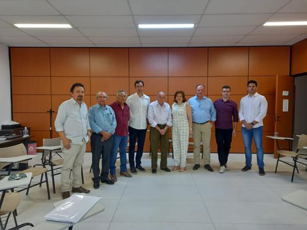 CDL, SICOMFLOR e Associação Comercial visitam presidente do Sebrae para discutir campanha(Imagem:Reprodução)