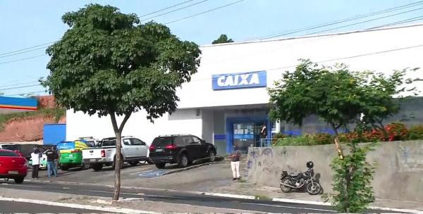 Caixa Econômica Federal da Avenida Duque de Caxias, em Teresina.(Imagem:TV Clube)