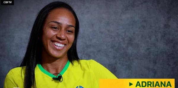 Adriana vive ânsia de estreia na Copa do Mundo e lembra trajetória com apoio da família.(Imagem:Divulgação)