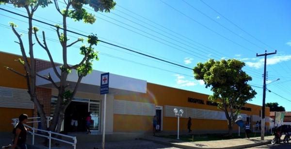 Corpo de jovem foi levado para o Hospital de Corrente, Sul do Piauí.(Imagem:Divulgação / Sesapi)