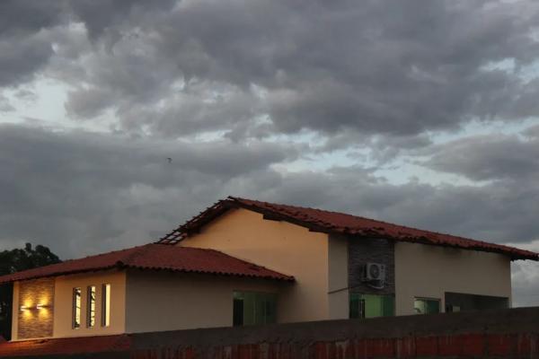 Instituto emite alerta amarelo de chuvas intensas para 59 municípios do Piauí.(Imagem:Catarina Costa/G1 PI)