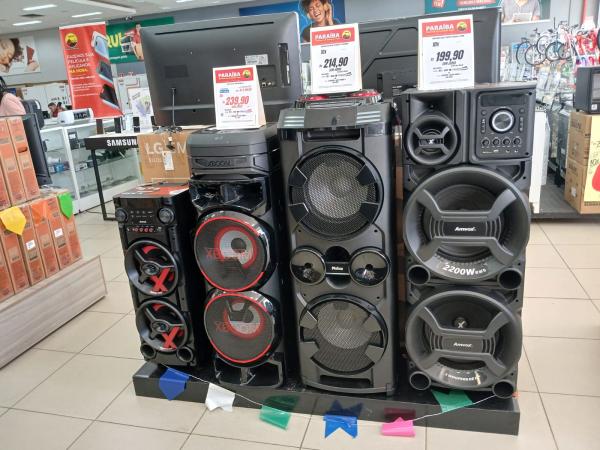 Gerente F. Costa anuncia Arraiá no Armazém Paraíba de Floriano com ofertas especiais para o São João(Imagem:FlorianoNews)