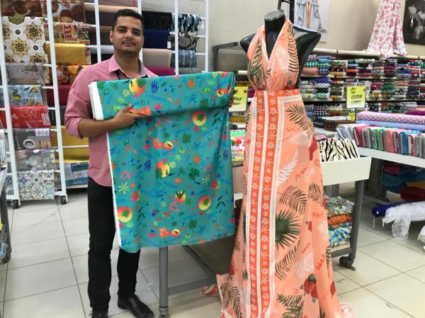 Ramires, colaborador do setor de tecidos do Armazém Paraíba.(Imagem:FlorianoNews)