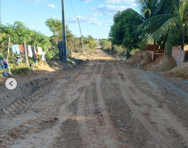 A comunidade de Floriano é convidada a acompanhar o andamento das obras, a participar ativamente e a contribuir com sugestões que possam aprimorar ainda mais a execução dessas açõe(Imagem:Reprodução/Instagram )