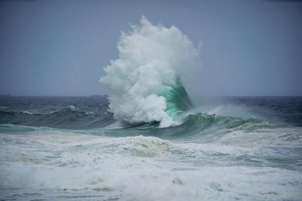 Marinha emite alerta de ressaca do mar e ondas de até 2,5 metros no Litoral do Piauí(Imagem:Reprodução)