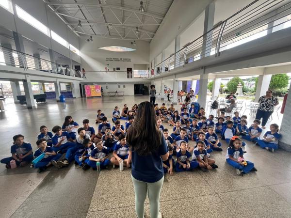 Semana Nacional da Conviv&ecirc;ncia Escolar, promovida no Centro Educacional Elizeu Martins, refor&ccedil;a a import&acirc;ncia do di&aacute;logo como preven&ccedil;&atilde;o do bullying nas escolas.(Imagem:Divulga&ccedil;&atilde;o)