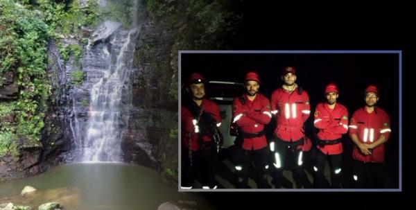 Três jovens são encontrados com vida após ficarem presos em cachoeira no Piauí(Imagem:Reprodução)